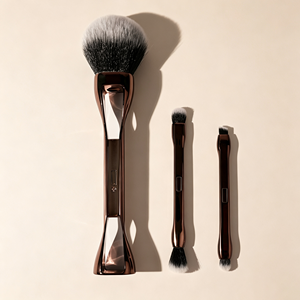 Pinceau de maquillage portable 3-en-1 à double extrémité, design magnétique amovible, manche électroplaqué, poils synthétiques, pinceau pour le visage et les yeux - Product Image 1