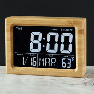 Orologio Digitale da Tavolo con Display LED, Controllo Vocale, Radio e Sveglia Wireless per Ufficio - Product Image 5