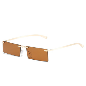 Super caldo di vendita signore <span class=keywords><strong>Vintage</strong></span> senza montatura rettangolo <span class=keywords><strong>occhiali</strong></span> <span class=keywords><strong>da</strong></span> <span class=keywords><strong>sole</strong></span> alla moda blu e rosso telaio materiale PC <span class=keywords><strong>occhiali</strong></span> <span class=keywords><strong>da</strong></span> <span class=keywords><strong>sole</strong></span> per le donne - Product Image 4