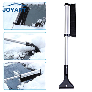 Spazzola da neve estensibile da 24 pollici <span class=keywords><strong>e</strong></span> raschietto per ghiaccio per auto, <span class=keywords><strong>camion</strong></span>, furgoni <span class=keywords><strong>e</strong></span> suv - Product Image 4