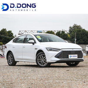 Chine Auto 2024 BYD Qin Plus voiture électrique DM-I hybride berline à direction gauche bon <span class=keywords><strong>prix</strong></span> BYD Qin Plus pour <span class=keywords><strong>taxi</strong></span> - Product Image 6