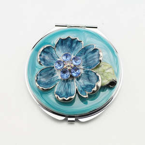 Vintage Enamel Flower Compact <b>Mirror</b> Rhinestone Floral Metal Accent Dual Sided HD Glass Folding Pocket <b>Makeup</b> <b>Mirror</b> Wholesale - Product Image 4