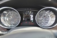 Camioneta con motor diésel 2022 AWD RHD T8, camioneta de doble cabina