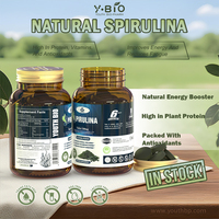 Comprimés de spiruline végétaliens, superaliment naturel riche en protéines pour la remise en forme et un mode de vie sain, complément halal pour adultes