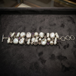 Vintage Alloy Cuff <b>Bracelet</b> With Imitation Pearl And <b>Gemstone</b> Inlay For Women - Product Image 2