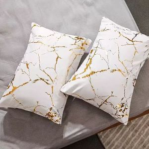 Bộ Chăn King King Màu Đen Phong Cách Lá Kim Loại Màu Vàng Kết Cấu Đá Cẩm Thạch Bán Chạy Dành Cho Gia Đình - Product Image 6