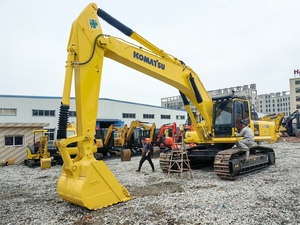 Excavatrices sur chenilles robustes d'occasion Kumatsu PC450-8 – Engins de construction et de terrassement usagés - Product Image 4