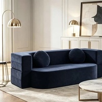 Canapé convertible deux places en tissu décontracté pour petit appartement, idéal salon