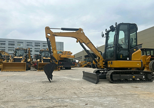 รถขุดขนาดเล็กแบบตีนตะขาบ รุ่นใหม่เอี่ยม XE35U 3.5 ตัน ยี่ห้อ Yanmar เครื่องยนต์ 0.12 ลูกบาศก์เมตร บุ้งกี๋ขนาดเล็ก - Product Image 6