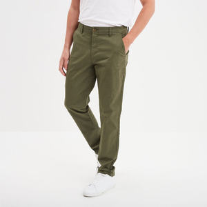 Pantalones Chinos Casuales Versátiles de Corte Recto para Hombre, Ligeros, de Secado Rápido y Transpirables, con un Aspecto Limpio y Pulido para Uso Diario - Product Image 2