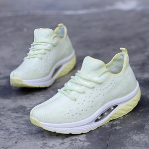 Chaussures de course et de marche pour femmes, style jogger, à plateforme rehaussante, avec coussin d'air, en tissu extensible et maille respirante, basses, pour l'été - Product Image 2