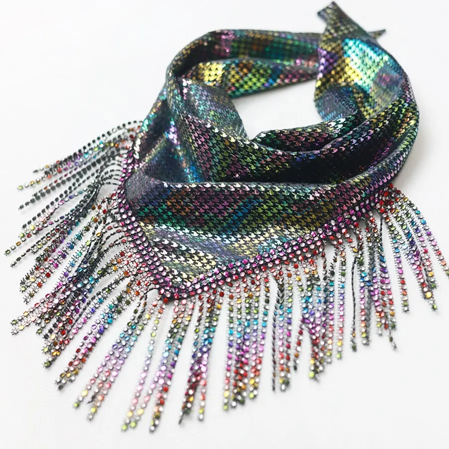 Triángulo Bandana Hip Hop Beadscarf Multifuncional Bling Shiny Disco Party Dance Bufanda con borlas Diamantes