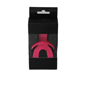 Protector bucal de fútbol rosa fuerte con ventana de caja blíster personalizado con cuerda protectora de goma ecológica para el mes del cáncer de mama BCAM - Product Image 1