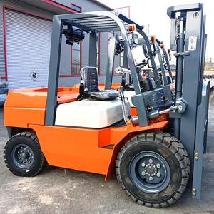 Carretilla elevadora diésel de 2 toneladas suministrada de fábrica, carretilla elevadora diésel certificada Ce de 3 toneladas y 4 toneladas, carretilla elevadora de mástil completamente libre, 4x4 diésel, gran oferta - Product Image 6