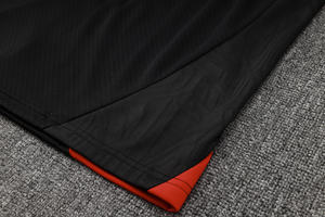 ชุดฝึกซ้อมแขนสั้นแบบซิปเต็มตัว แห้งเร็ว สำหรับฤดูใบไม้ร่วงและฤดูหนาว 24/25 ชุดแข่งขันสโมสรยุโรป ทีมมิลาน ชุดฟุตบอล - Product Image 3