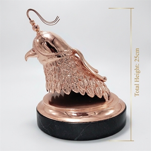 Trophée Coupe Personnalisé Écologique Tête de Faucon Or Rose Impression UV Style <span class=keywords><strong>Arabe</strong></span> Récompense Souvenir de Luxe Événements Moyen-Orient - Product Image 2