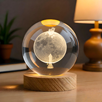 Bola Kristal 3D Berukir Laser dengan Lampu LED Kecil untuk Lampu Tidur, Desain Kerajinan Unik Tata Surya Mars CE ROHS