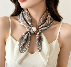 Pañuelo Cuadrado con Estampado de Pintura al Óleo Vintage, Pañuelo de Seda para Mujer, Elegante Pañuelo Decorativo para la Cabeza, Uso Diario Informal - Product Image 1