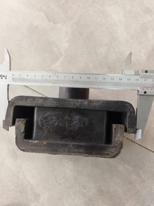 Factory Wholesale <strong>Engine</strong> <strong>Mount</strong> 4641027 4410043 for Hitachi 4hk1 Zx200-3 Zx240-3 Zx270-3 <strong>Rubber</strong> Mounting - Product Image 6