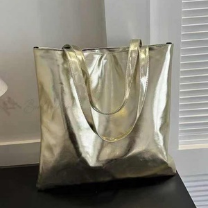 Sac à main en cuir PU de nouvelle conception, sac fourre-tout en cuir PU laser coloré, 16 pouces, imperméable - Product Image 2