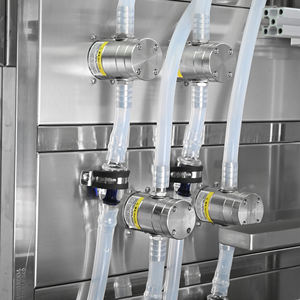 Línea de Llenado y Tapado con Bomba Magnética Certificada por CE y FDA, con Alimentador Vibratorio, Sistema Automático de Embotellado de Salsa de Soya, Aceite y Perfume - Product Image 3