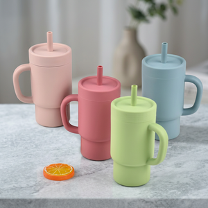 Vaso infantil de acero inoxidable de grado alimenticio con pajita y tapa para el entrenamiento de bebés para beber agua - Product Image 5