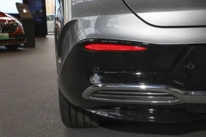 B/E/N/Z EQS SUV 2023 <span class=keywords><strong>450</strong></span>+4MATIC Édition <span class=keywords><strong>Pioneer</strong></span>, autonomie de 673 km, batterie de 96,1 kWh - Product Image 4