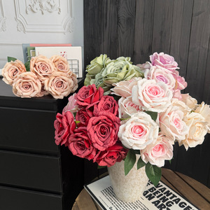 ดอกกุหลาบจิ๋ว 7 หัว สำหรับตกแต่งงานแต่งงาน ภายนอกอาคาร ทำจากผ้าไหม - Product Image 2