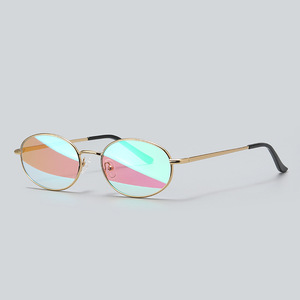 Gafas <span class=keywords><strong>de</strong></span> Sol Retro Ovaladas Premium SPUKA 8013 para Hombre y <span class=keywords><strong>Mujer</strong></span> con Revestimiento <span class=keywords><strong>de</strong></span> Espejo y Logotipo Personalizado - Product Image 5