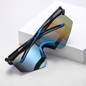 Lunettes de soleil polarisées coupe-vent personnalisées avec logo pour hommes, protection UV400, pour la course à pied, le cyclisme, le VTT, monture PC, verres TAC - Product Image 2