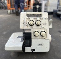 Machine à coudre surjeteuse d'occasion de haute qualité 205 prix de gros industriel d'occasion