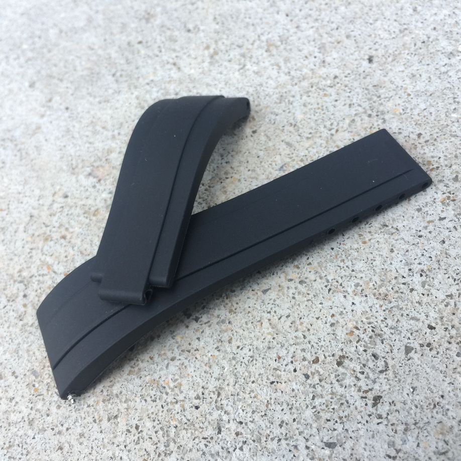 curved end rubber watch strap
