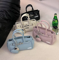 Sac à bandoulière demi-lune personnalisable et tendance pour femme, en cuir PU, avec fermeture éclair, durable et de luxe