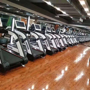 Cinta de Correr Eléctrica Comercial Cheernin de Alta Resistencia con Motor de CA de 220V, Inclinación Automática, Pantalla LED y Velocidad de 1-20 km/h - Product Image 6