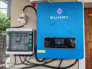 SUMRY 3,6kW 110V 120V Solar Inverter 24VDC/48VDC 50Hz Dubbele Uitgang Hybride Inverter - Product Image 6