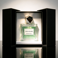 Flacon de parfum en verre en forme de taille 15ml 50ml 100ml, flacon pulvérisateur vide avec bouchon facetté, ensemble d'emballage cadeau avec logo personnalisé OEM
