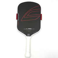 Raquette de pickleball en fibre de carbone Toray T700 de 16 mm, avec logo, forme originale, surface rugueuse, noyau en mousse + EVA, livrée avec une housse de raquette gratuite.