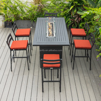 Gartenmöbel Aluminium Esstisch und Bank Set mit Feuerstelle Tisch 6-Sitzer Outdoor Dining Set Moderner Tisch und Stühle