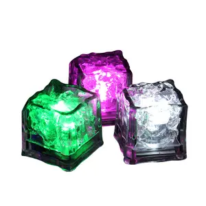 Cube de glace lumineux en forme de glace, détection de couleur, lampe de nuit, LED flash, rapide et lente