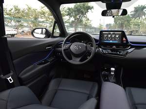 <span class=keywords><strong>รถยนต์</strong></span>มือสองสำหรับขาย ปี 2020 โตโยต้า ซี-เอชอาร์ คอมแพคเอสยูวี 2.0 ลิตร รุ่นคูล ทรานส์เซนเด้นซ์ ลีดดิ้ง อิดิชั่น <span class=keywords><strong>รถยนต์</strong></span>มือสอง ประหยัดน้ำมัน - Product Image 6