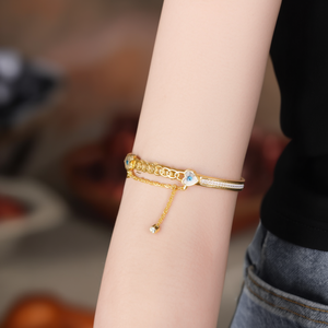 สร้อยข้อมือแฟชั่นดีไซน์ตาปีศาจ ชุบทอง PVD บนสแตนเลสสตีล 316L สายปรับได้ - Product Image 3