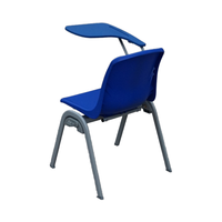 Chaise de formation multifonctionnelle mobile au design moderne Chaise pliante en plastique avec tableau d'écriture des fabricants