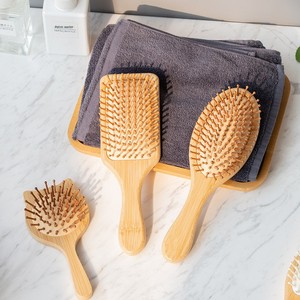 Sisir Anti Kusut Ramah Lingkungan dari Kayu Bambu dengan Gagang Kayu Asli untuk Penggunaan di Rumah - Product Image 2