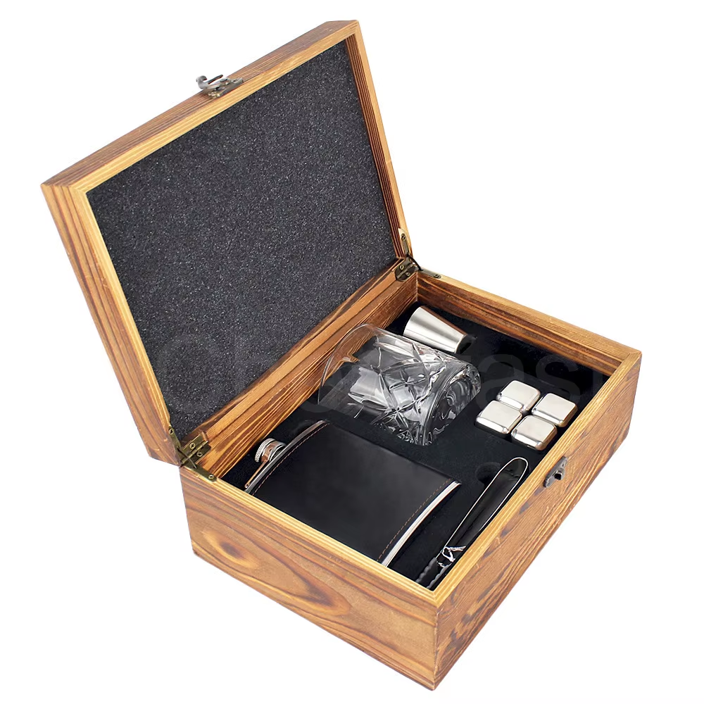 Boîte en bois de pin fini brûlé