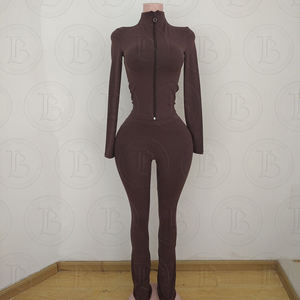 2026 Loungewear Damenkleidung Neues Design Individuelles LOGO Workout-Trainingsanzug Yoga-Jacke und Hosen-Sets Damen-Sets - Product Image 6