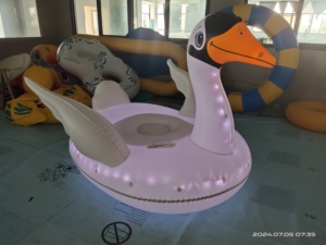 Led nhấp nháy Inflatable Bơ<span class=keywords><strong>i</strong></span> Ống ngỗng trắng vàng Vịt nước võng vui vẻ Flamingo hồ bơ<span class=keywords><strong>i</strong></span> nước vui chơ<span class=keywords><strong>i</strong></span> giả<span class=keywords><strong>i</strong></span> trí cơ sở - Product Image 3