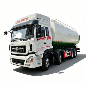 Camión eléctrico de distribución de alimento para animales de granja con silo hidráulico de alta potencia, usado para el transporte de granos. - Product Image 1