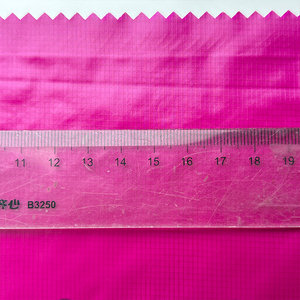 防水通気性生地裏地生地チェック柄無料サンプル530Tタフタ生地ダウンジャケット - Product Image 5