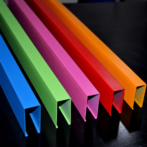 Revêtement en aluminium carré personnalisé, couleur personnalisable pour la décoration architecturale en métal - Product Image 1