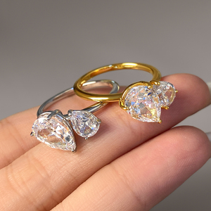 Женское кольцо с фианитом, 18 карат - Product Image 6